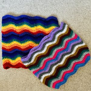 Scrappy Wavy Cowl